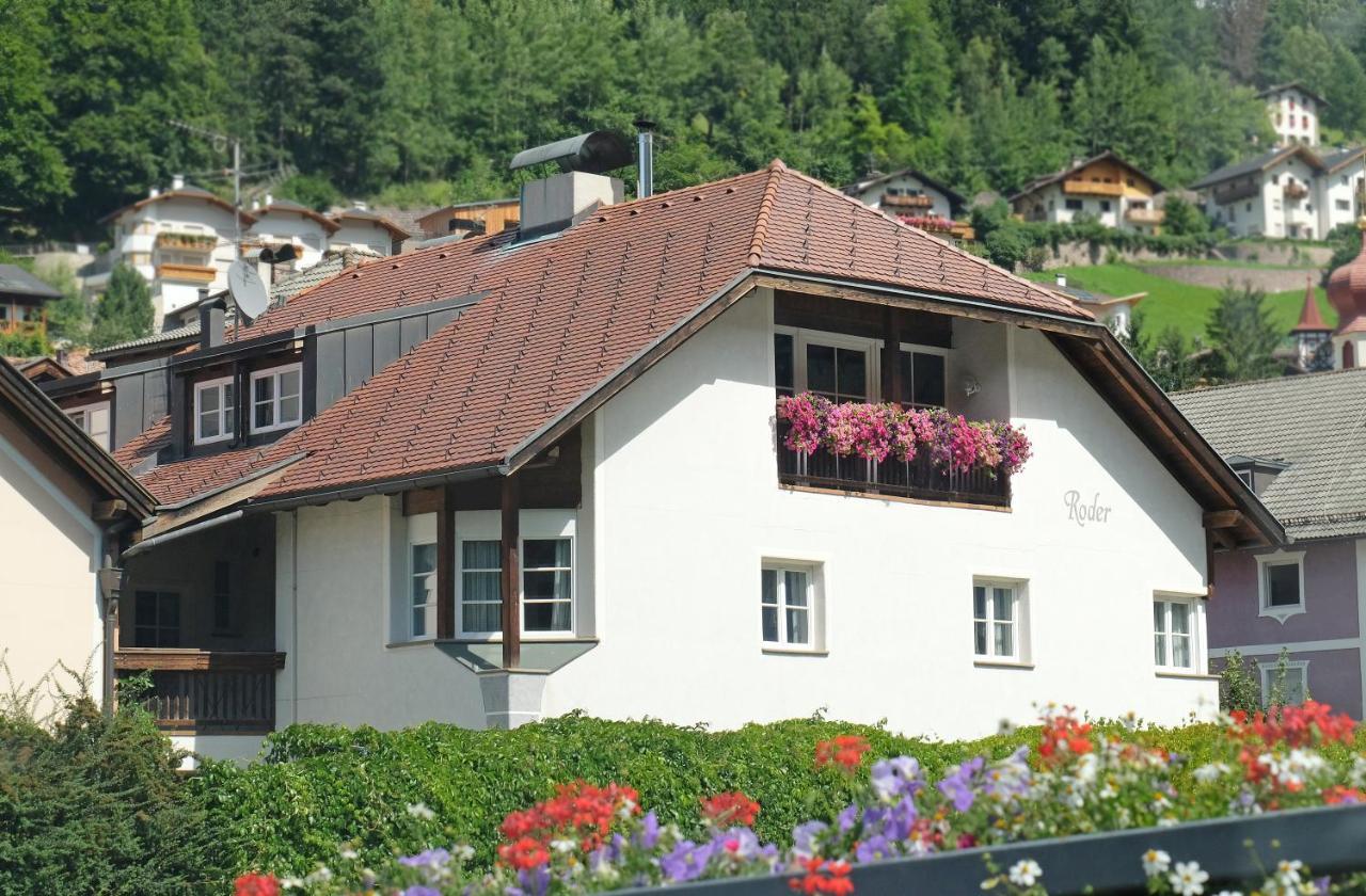 Casa Roder By Garni Snaltnerhof Apartment Ortisei